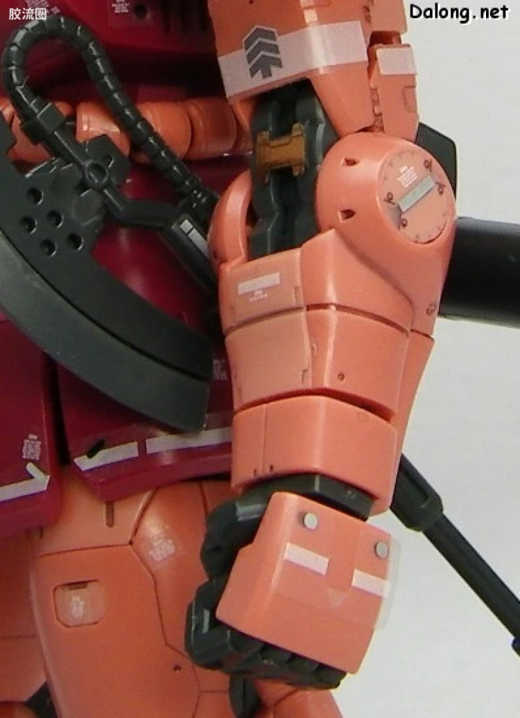 Bandai RG 1/144 MS-06S Zaku II Char's Custom