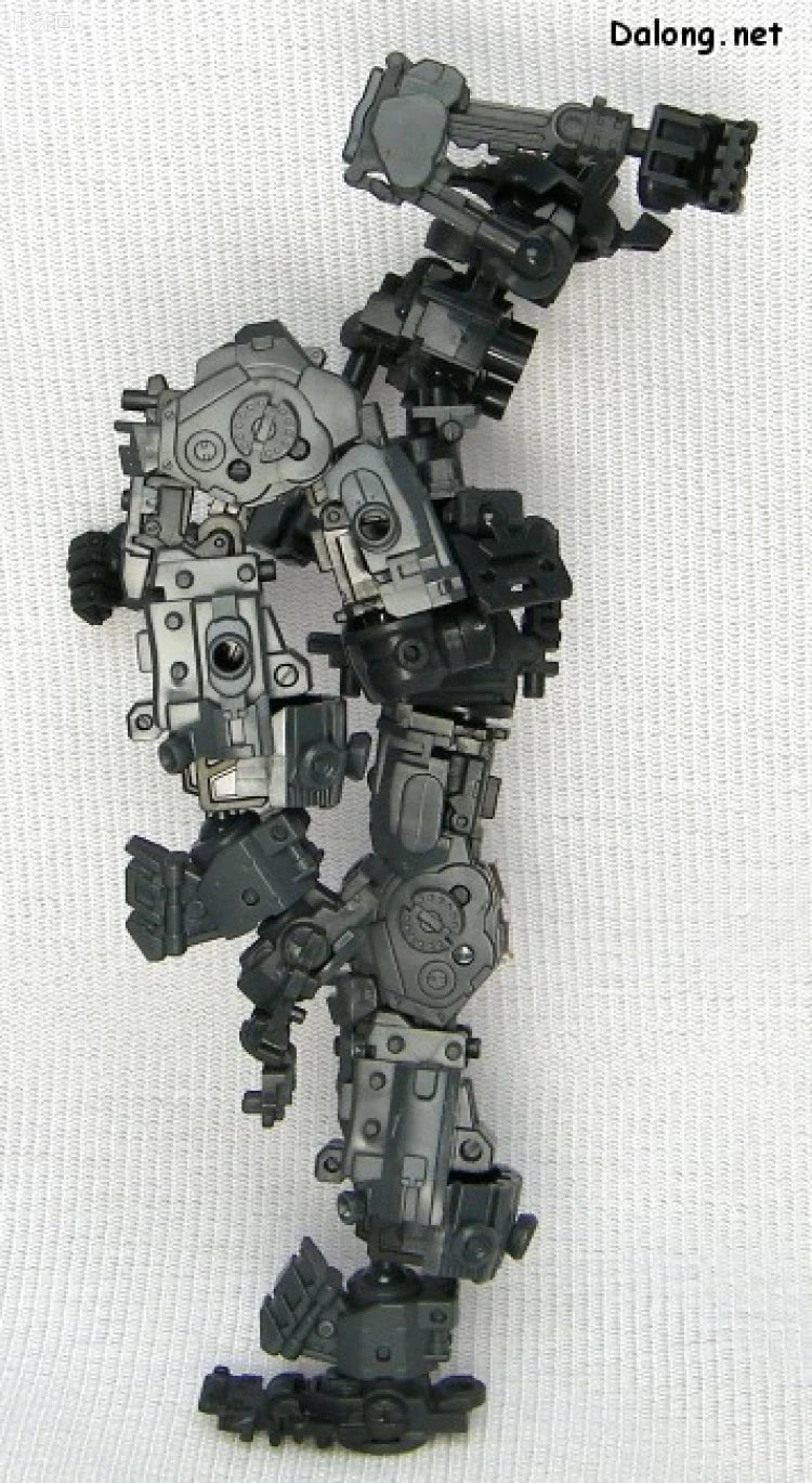 Bandai RG 1/144 MS-06S Zaku II Char's Custom