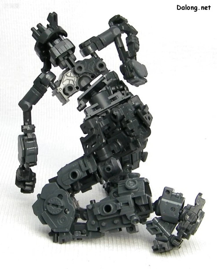 Bandai RG 1/144 MS-06S Zaku II Char's Custom