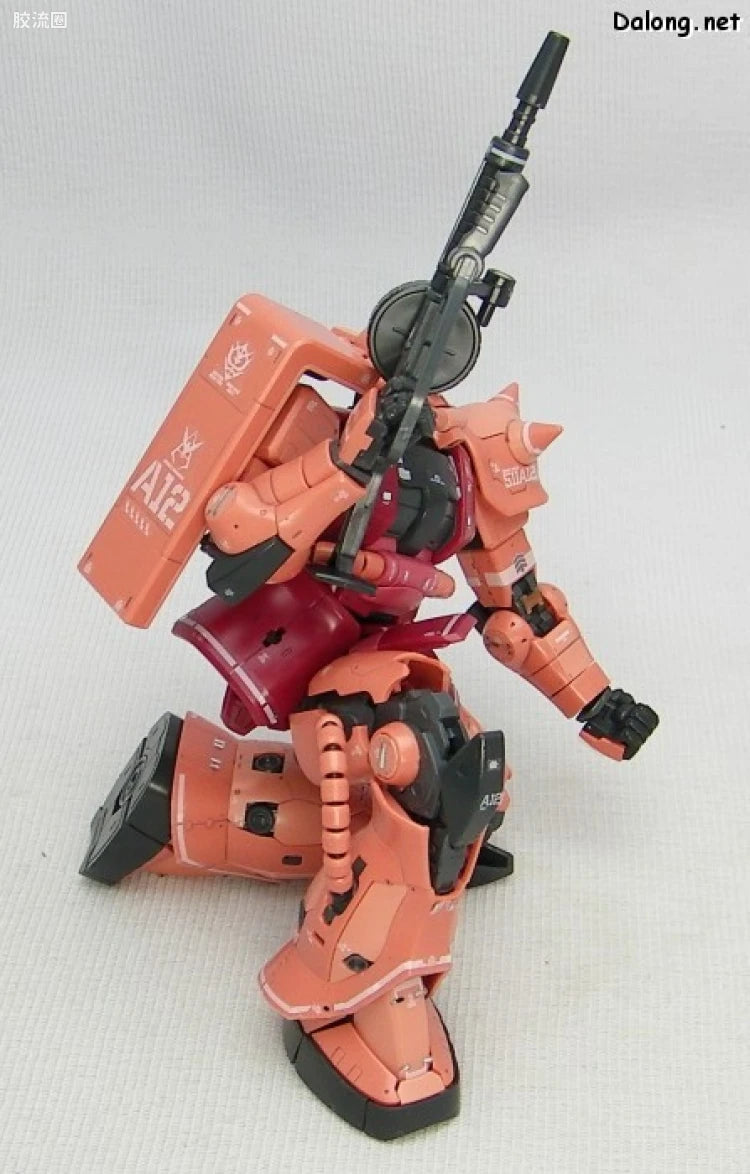 Bandai RG 1/144 MS-06S Zaku II Char's Custom