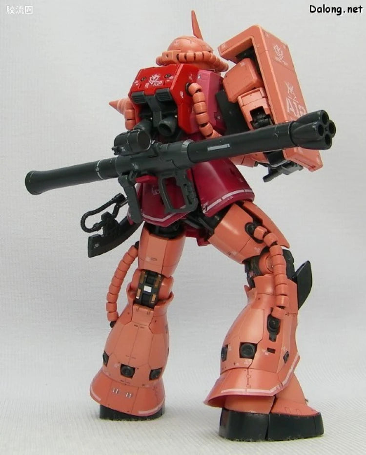 Bandai RG 1/144 MS-06S Zaku II Char's Custom