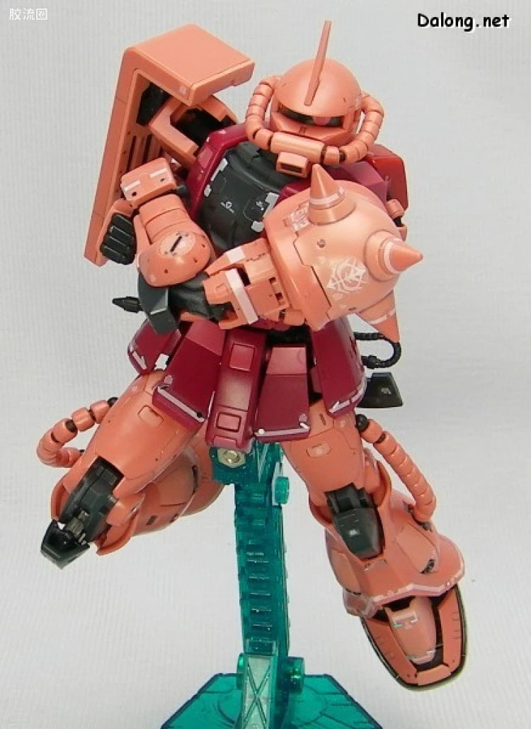 Bandai RG 1/144 MS-06S Zaku II Char's Custom