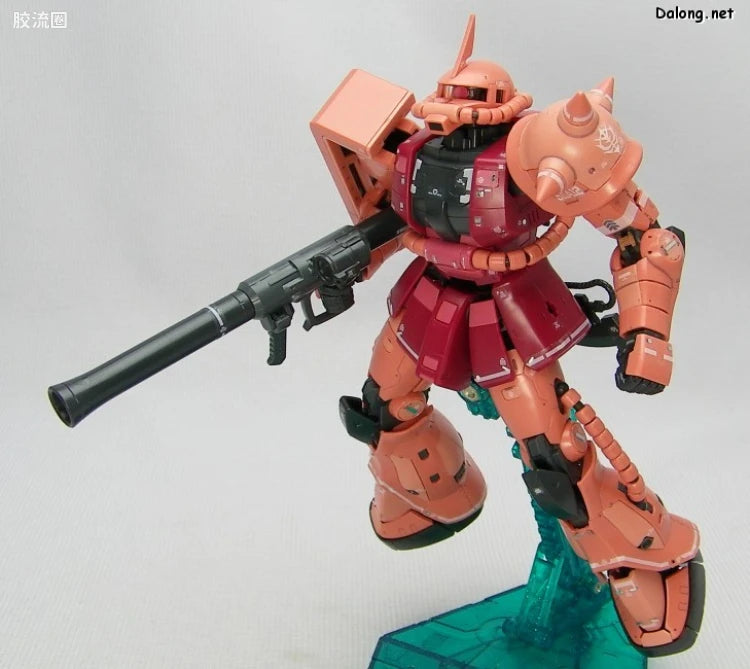 Bandai RG 1/144 MS-06S Zaku II Char's Custom