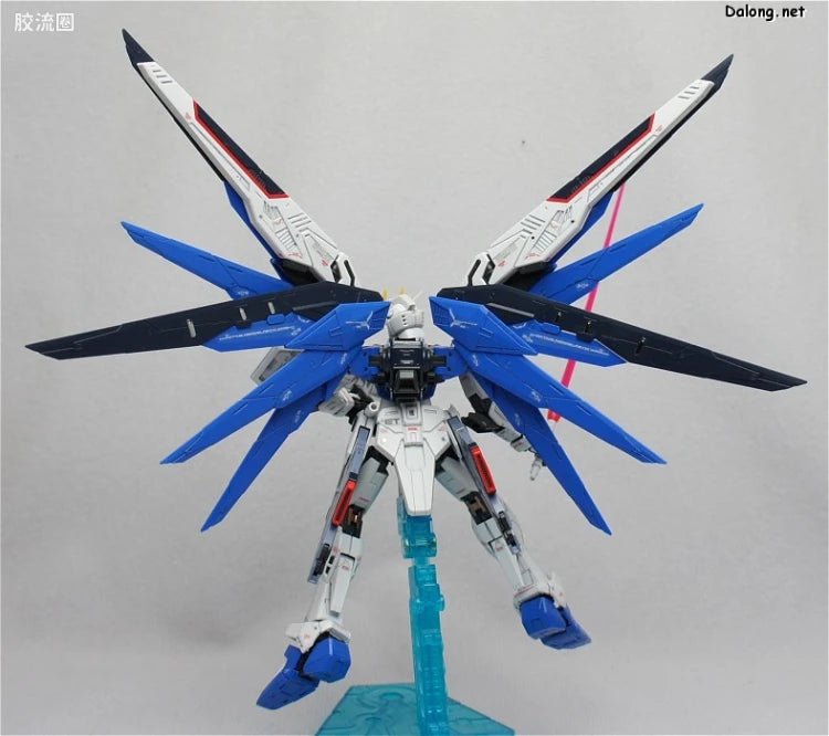 Bandai RG 1/144 ZGMF-X10A Freedom Gundam