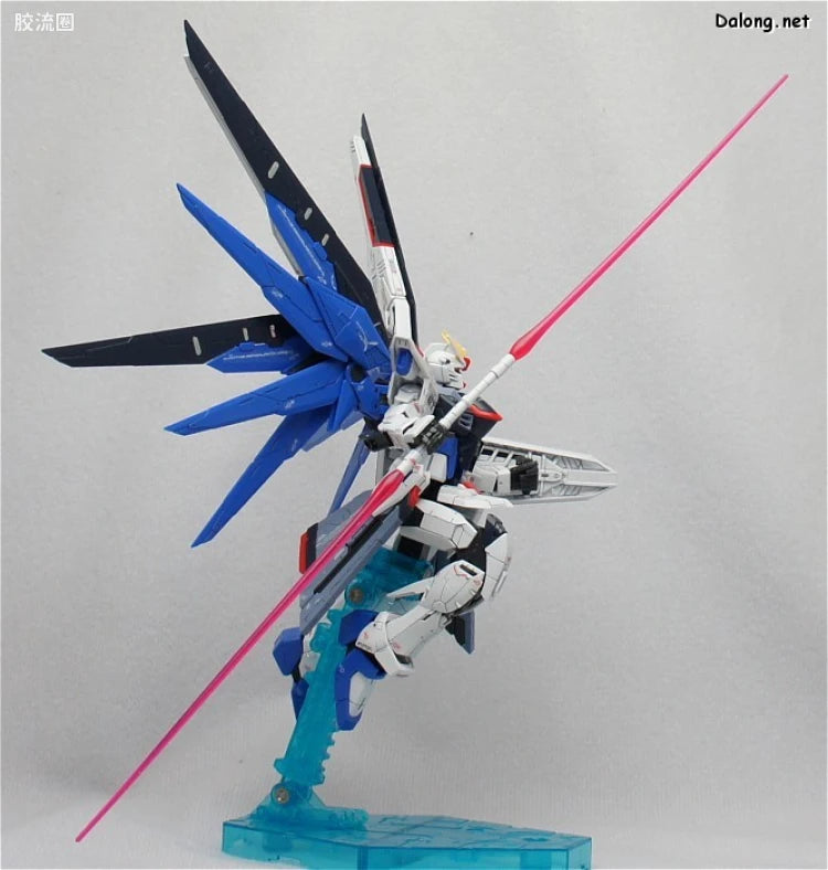 Bandai RG 1/144 ZGMF-X10A Freedom Gundam