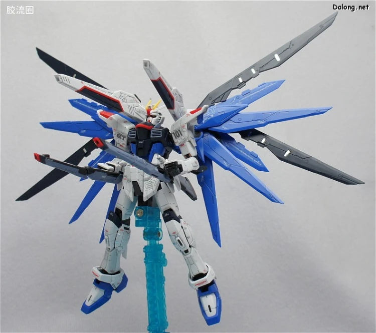 Bandai RG 1/144 ZGMF-X10A Freedom Gundam