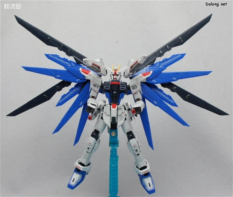 Bandai RG 1/144 ZGMF-X10A Freedom Gundam