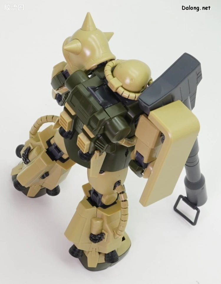 P-Bandai MG 1/100 MS-06R-1 Zaku II (Breniff Oguz Custom)