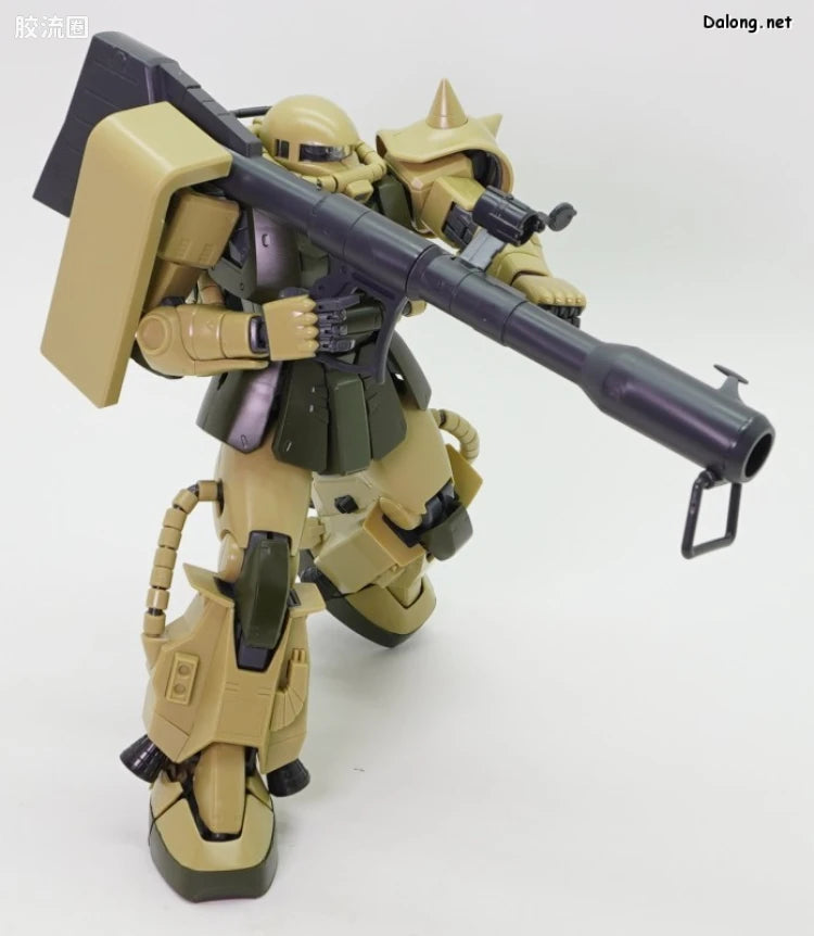 P-Bandai MG 1/100 MS-06R-1 Zaku II (Breniff Oguz Custom)
