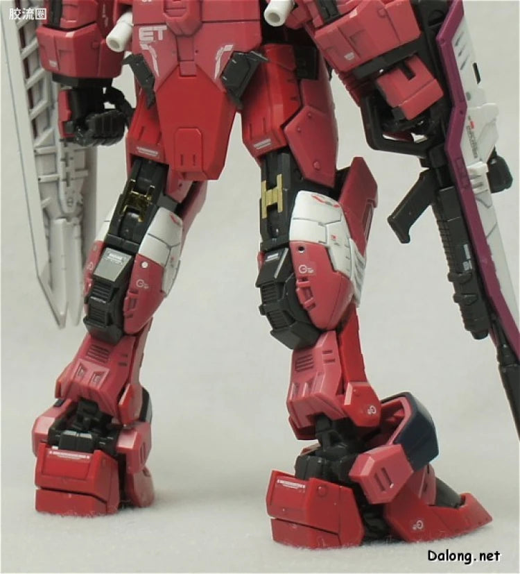Bandai RG 1/144 ZGMF-X09A Justice Gundam