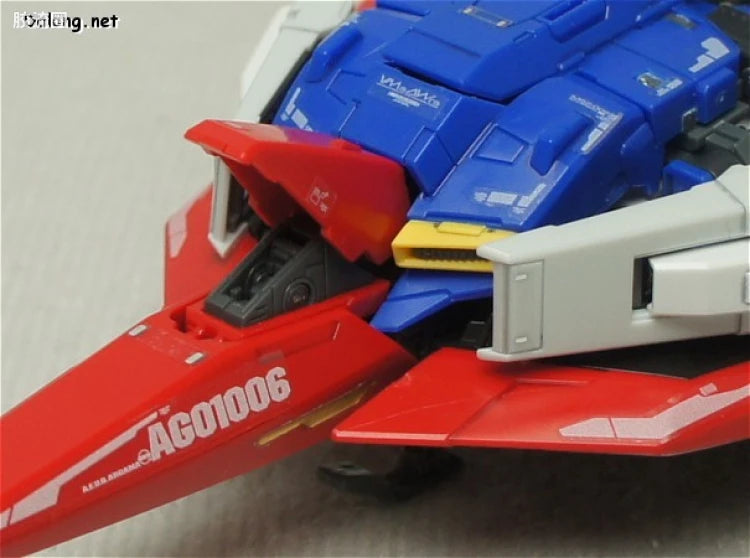 Bandai RG 1/144 MSZ-006 Zeta Gundam