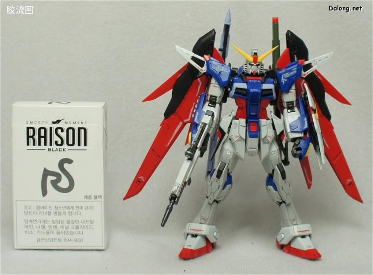 Bandai RG 1/144 ZGMF-X42S Destiny Gundam
