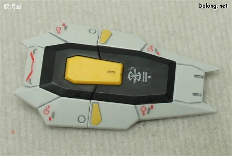 Bandai RG 1/144 ZGMF-X42S Destiny Gundam