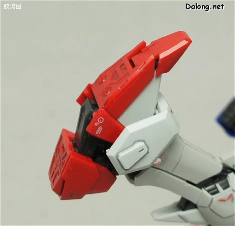Bandai RG 1/144 ZGMF-X42S Destiny Gundam