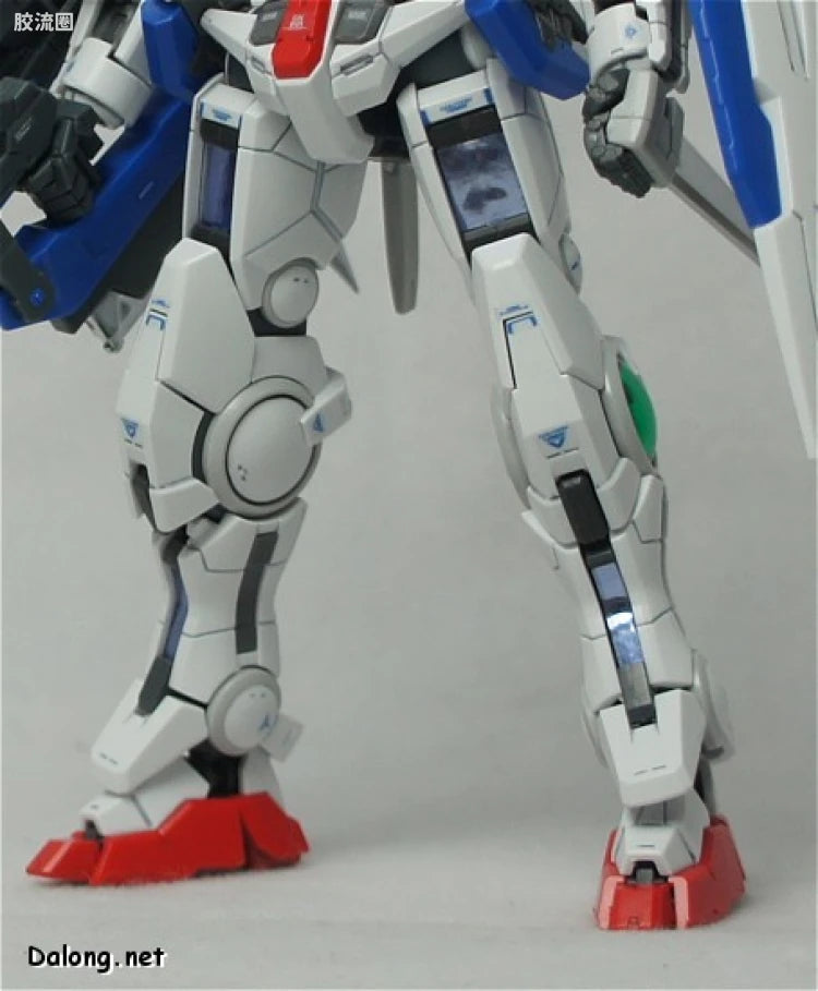 Bandai RG 1/144 GN-001 Gundam Exia
