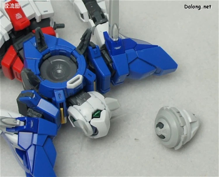 Bandai RG 1/144 GN-001 Gundam Exia