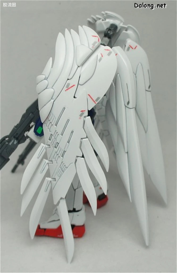 Bandai RG 1/144 XXXG-00W0 Wing Gundam Zero EW