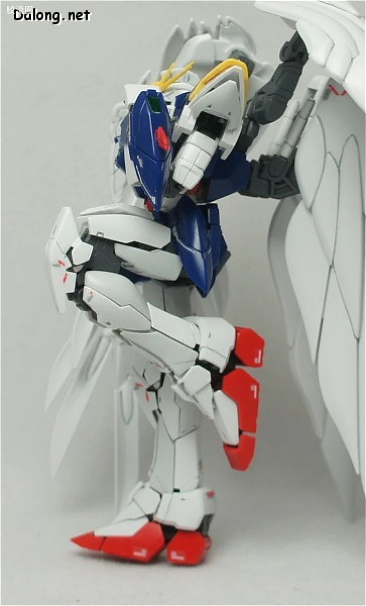Bandai RG 1/144 XXXG-00W0 Wing Gundam Zero EW