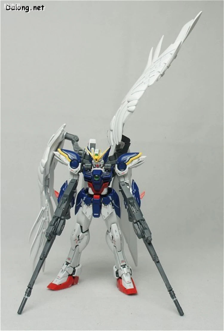 Bandai RG 1/144 XXXG-00W0 Wing Gundam Zero EW