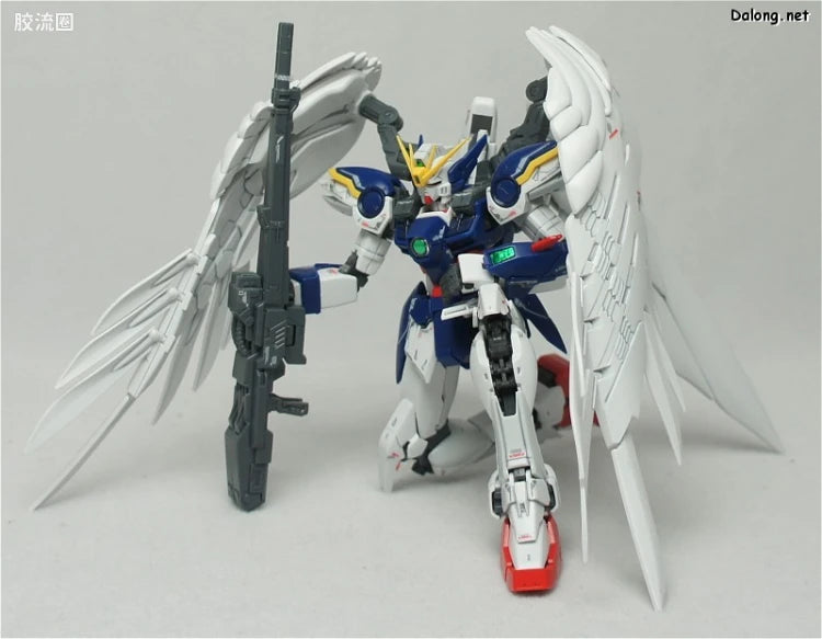 Bandai RG 1/144 XXXG-00W0 Wing Gundam Zero EW