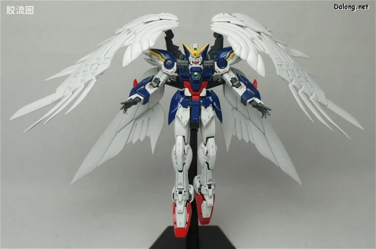 Bandai RG 1/144 XXXG-00W0 Wing Gundam Zero EW