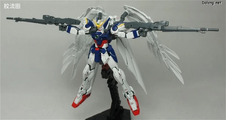 Bandai RG 1/144 XXXG-00W0 Wing Gundam Zero EW
