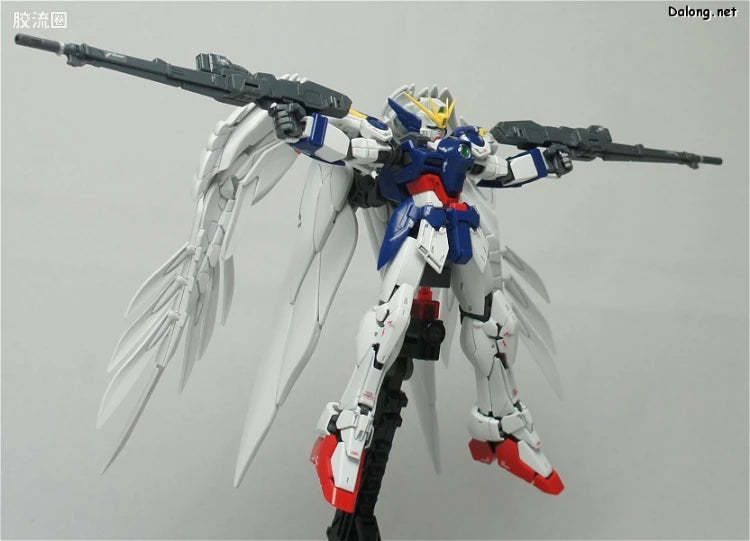 Bandai RG 1/144 XXXG-00W0 Wing Gundam Zero EW
