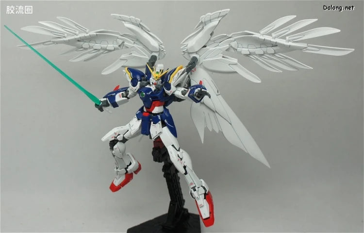 Bandai RG 1/144 XXXG-00W0 Wing Gundam Zero EW