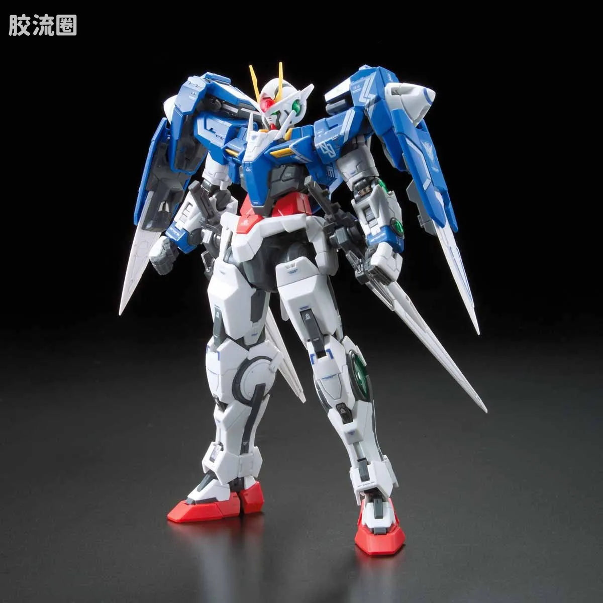 Bandai RG 1/144 GN-0000+GNR-010 00 Raiser