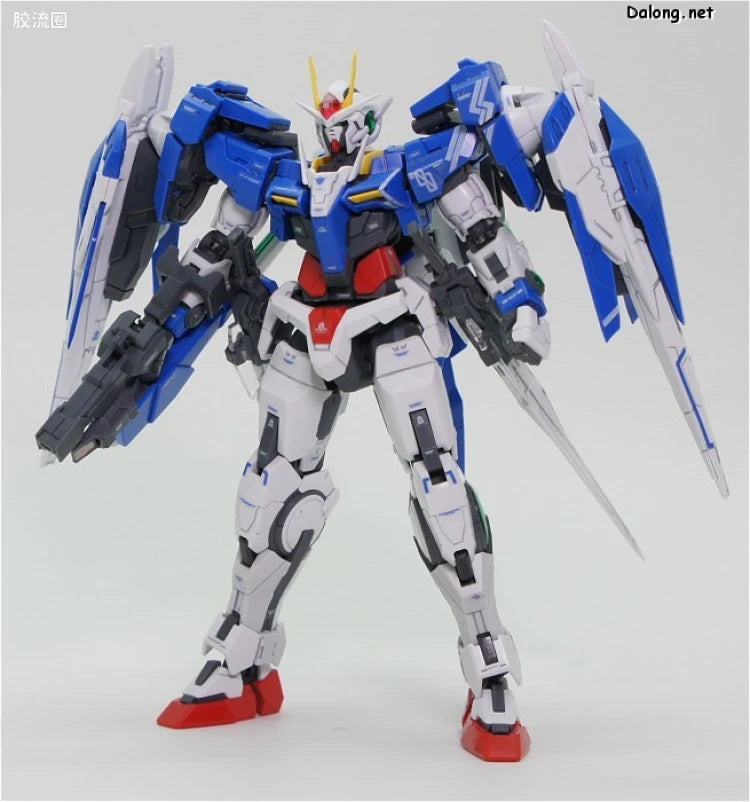 Bandai RG 1/144 GN-0000+GNR-010 00 Raiser