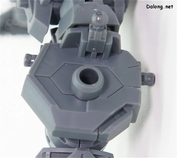 Bandai RG 1/144 GN-0000+GNR-010 00 Raiser