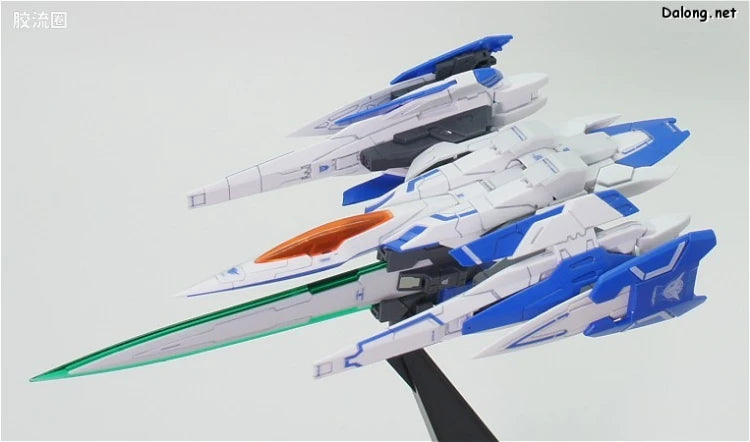Bandai RG 1/144 GN-0000+GNR-010 00 Raiser
