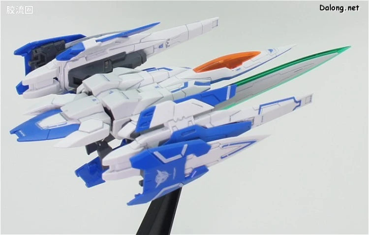 Bandai RG 1/144 GN-0000+GNR-010 00 Raiser