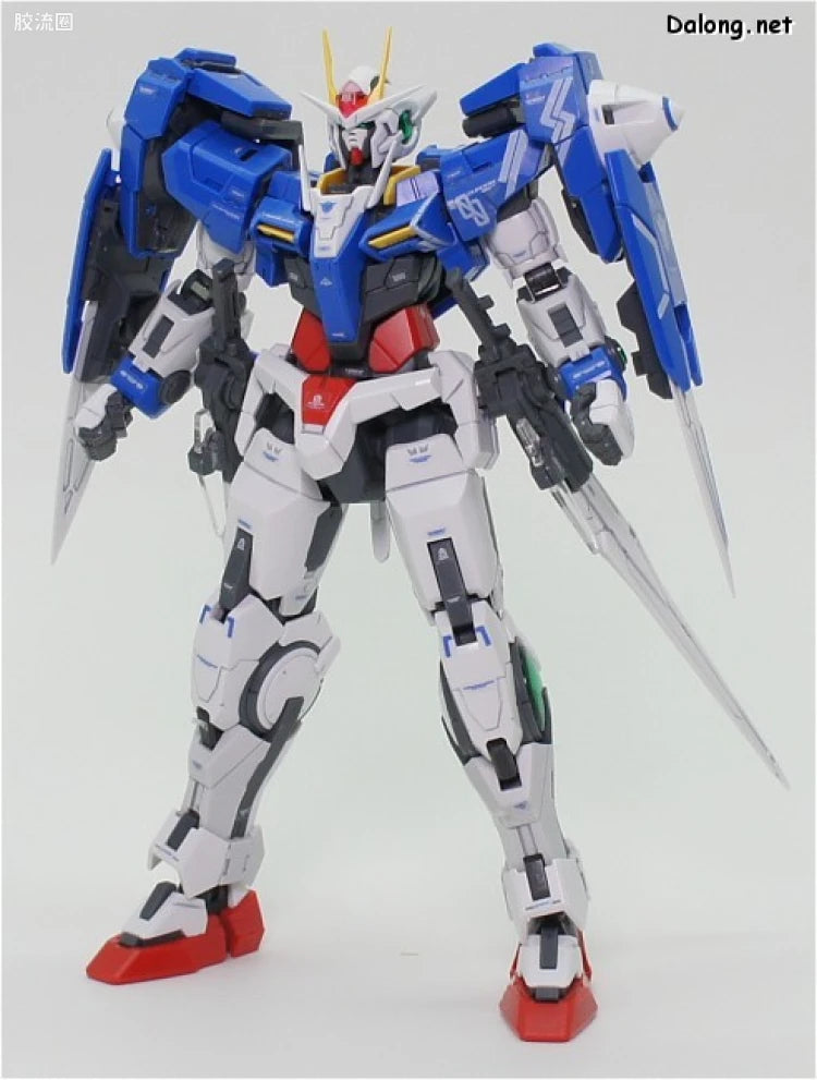 Bandai RG 1/144 GN-0000+GNR-010 00 Raiser