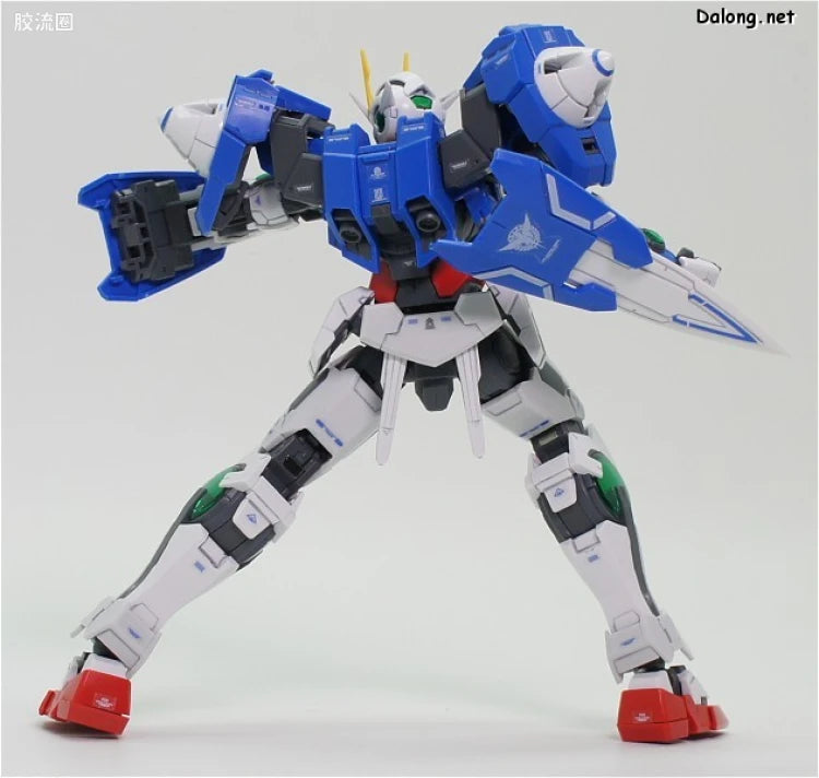 Bandai RG 1/144 GN-0000+GNR-010 00 Raiser