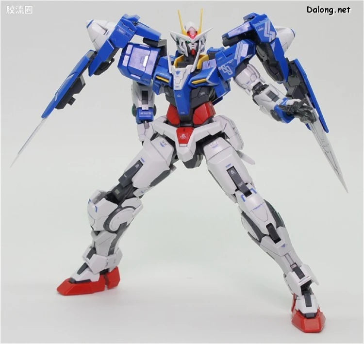 Bandai RG 1/144 GN-0000+GNR-010 00 Raiser