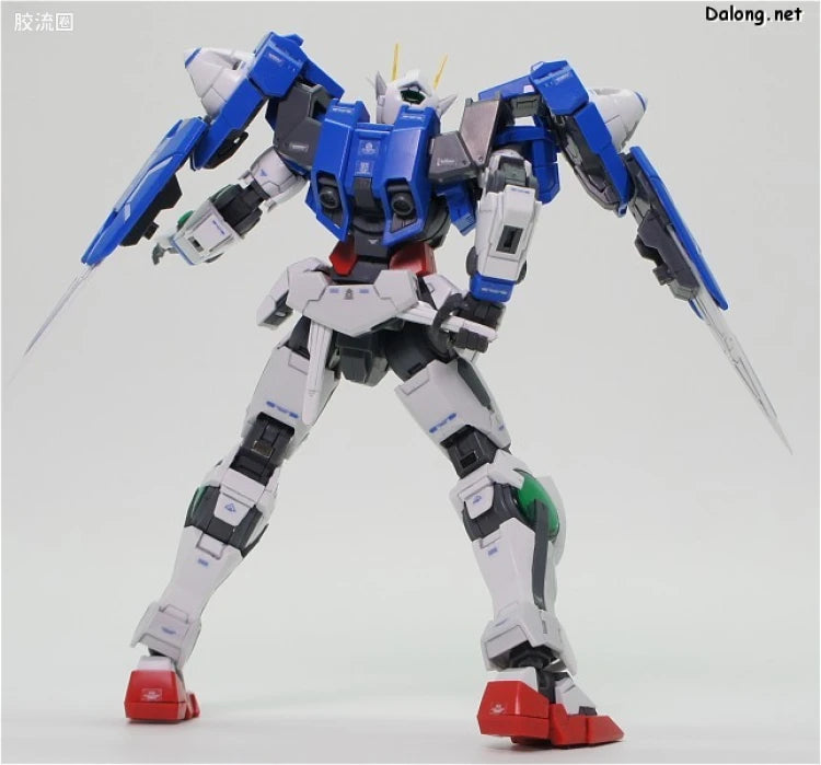Bandai RG 1/144 GN-0000+GNR-010 00 Raiser