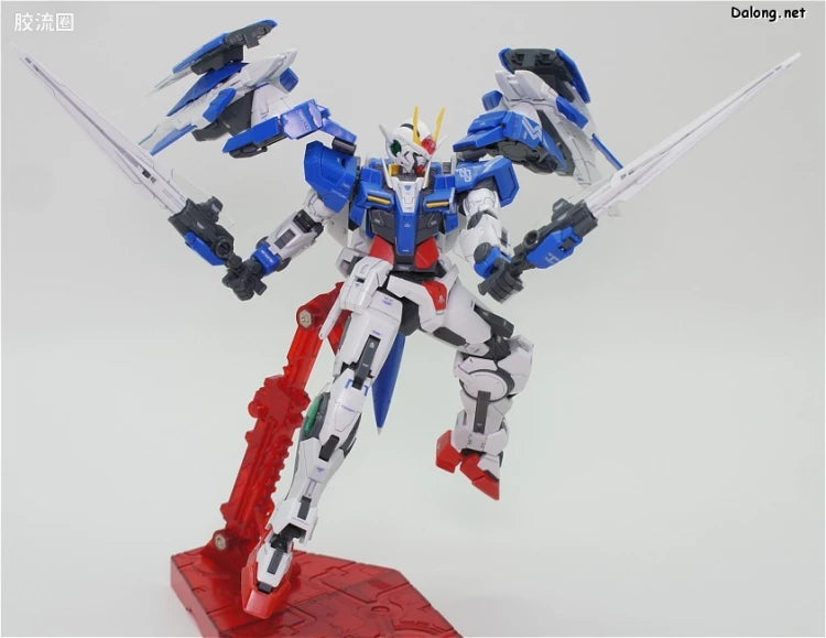 Bandai RG 1/144 GN-0000+GNR-010 00 Raiser