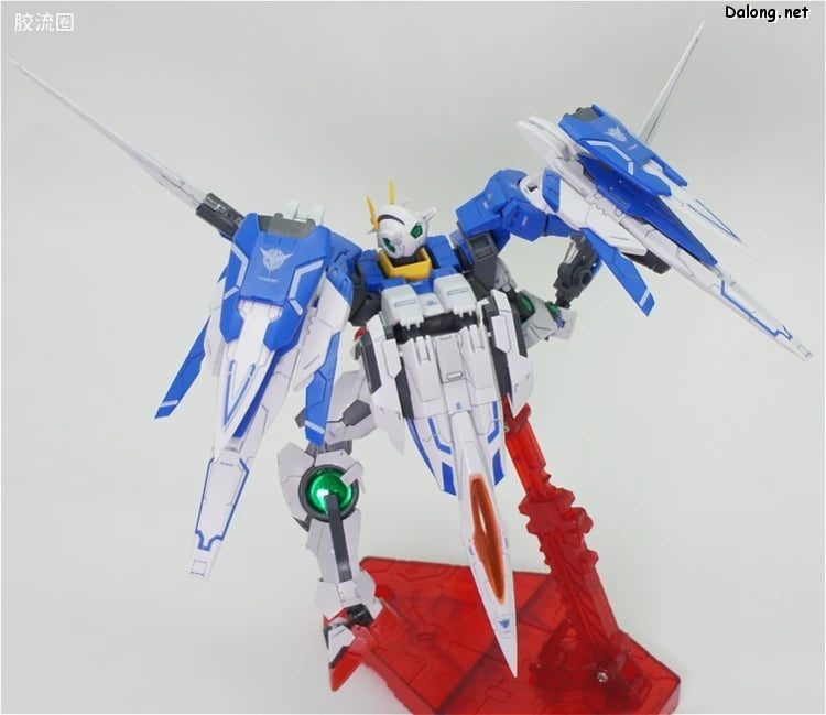 Bandai RG 1/144 GN-0000+GNR-010 00 Raiser