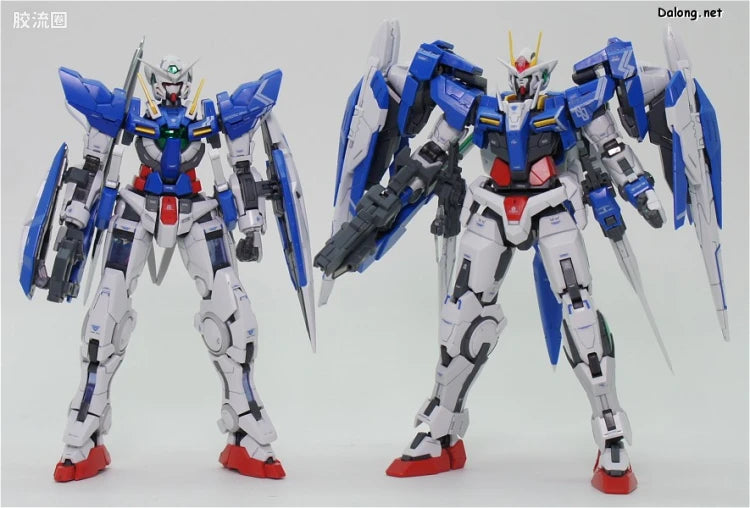 Bandai RG 1/144 GN-0000+GNR-010 00 Raiser
