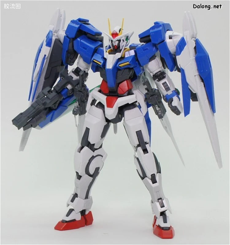 Bandai RG 1/144 GN-0000+GNR-010 00 Raiser
