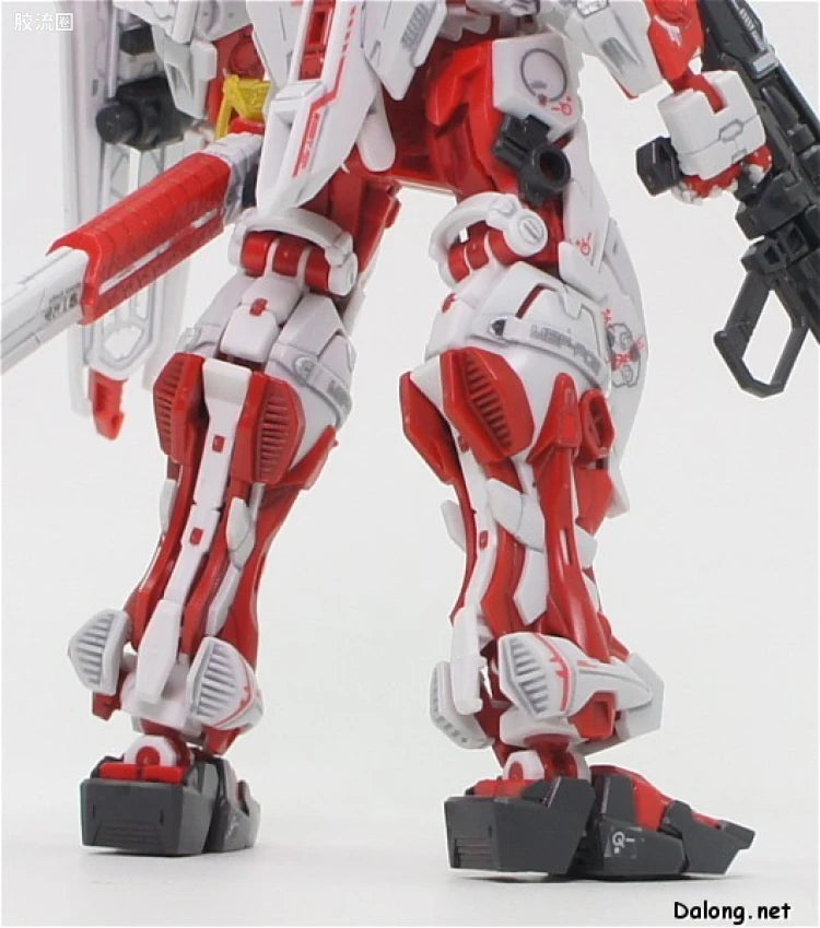 Bandai RG 1/144 MBF-P02 Gundam Astray Red Frame