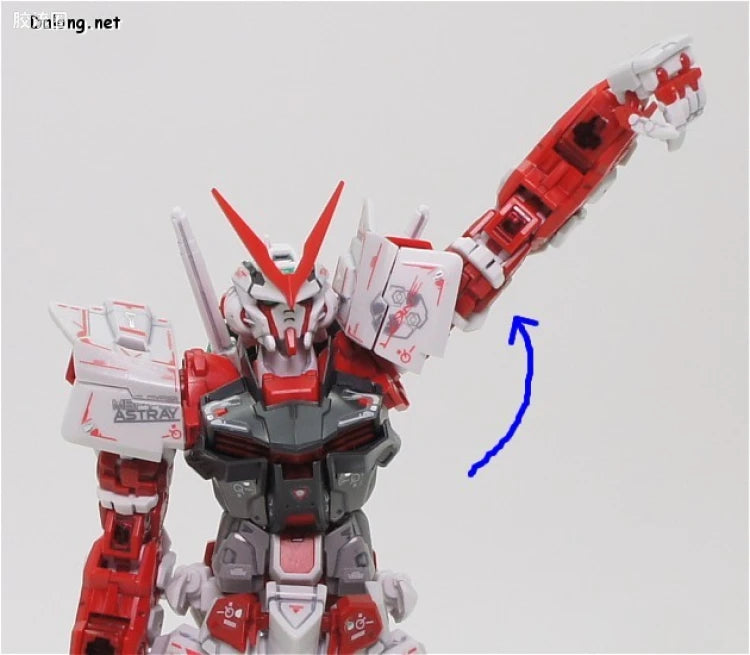 Bandai RG 1/144 MBF-P02 Gundam Astray Red Frame