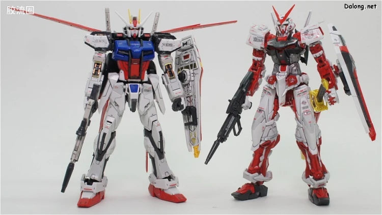 Bandai RG 1/144 MBF-P02 Gundam Astray Red Frame