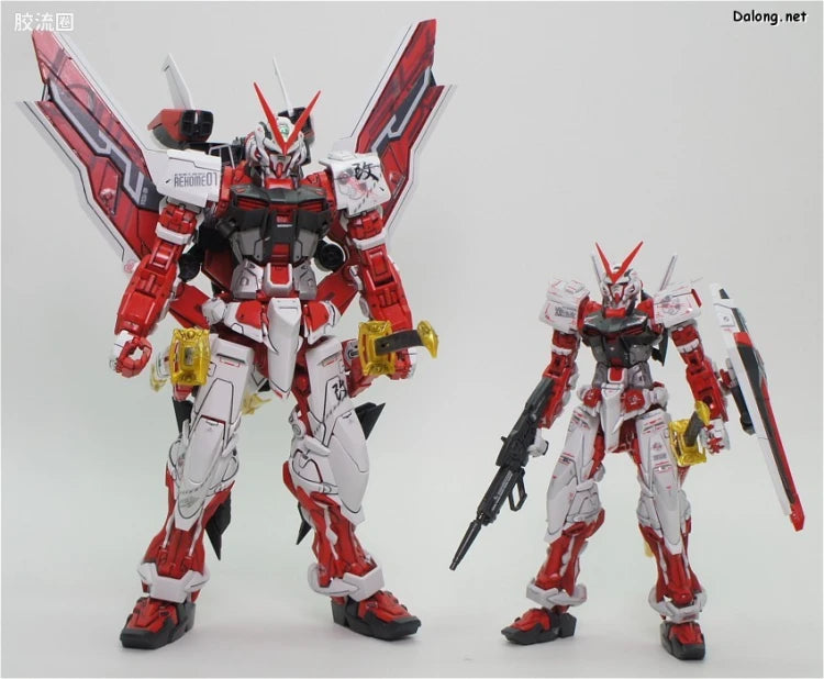 Bandai RG 1/144 MBF-P02 Gundam Astray Red Frame