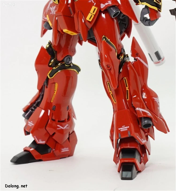 Bandai RG 1/144 MSN-06S Sinanju