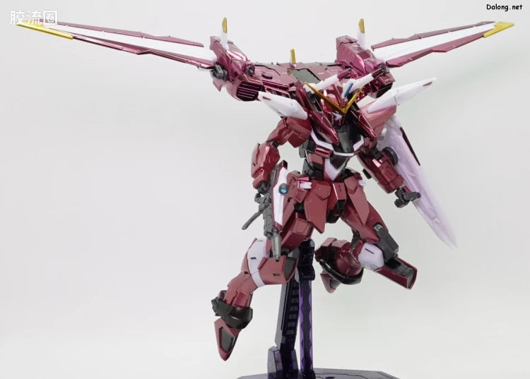P-Bandai MG 1/100 ZGMF-X09A Justice Gundam [Special Coating]