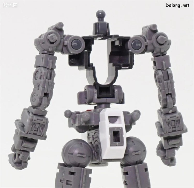RG 1/144 Crossbone Gundam X-1
