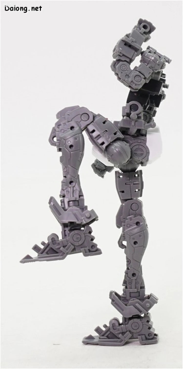 RG 1/144 Crossbone Gundam X-1