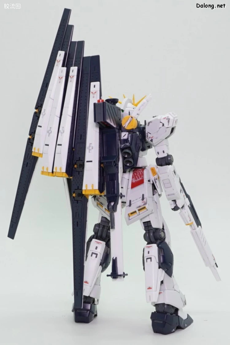 RG 1/144 Nu Gundam